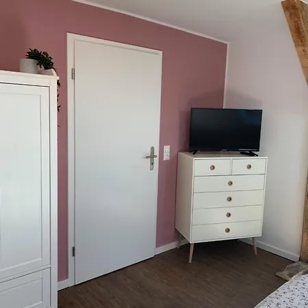Lujzi Apartment